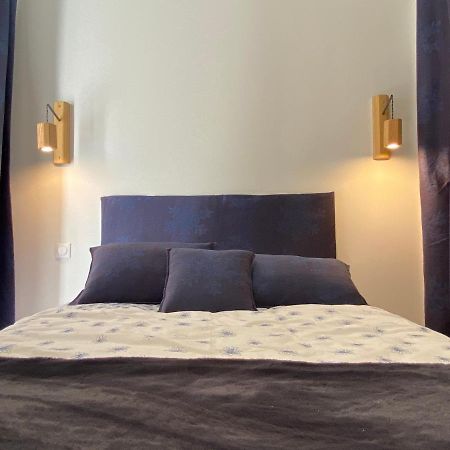 Appartement Plein centre, T3 5P totalement rénové 55m2. WIFI à Cauterets Extérieur photo
